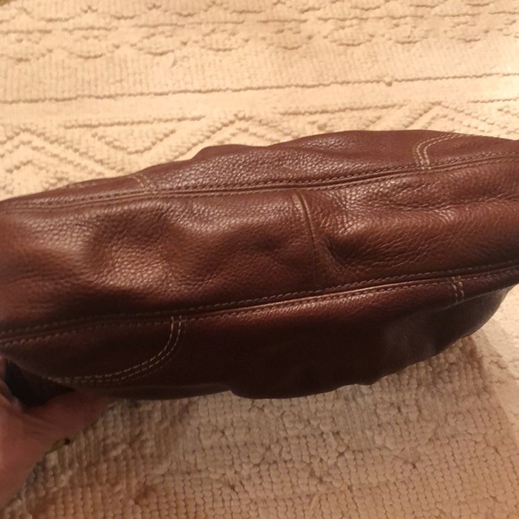 Authentic leather Coach purse - Picture 6 of 7
